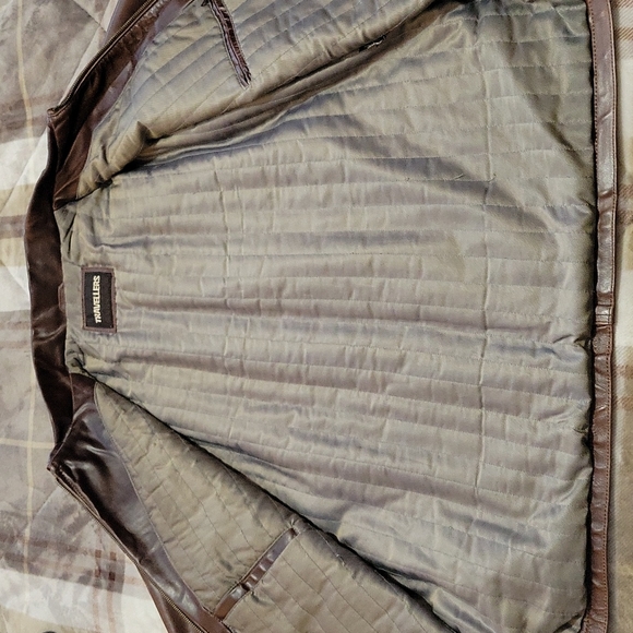 Men's Dark Brown Leather Jacket - Picture 3 of 3